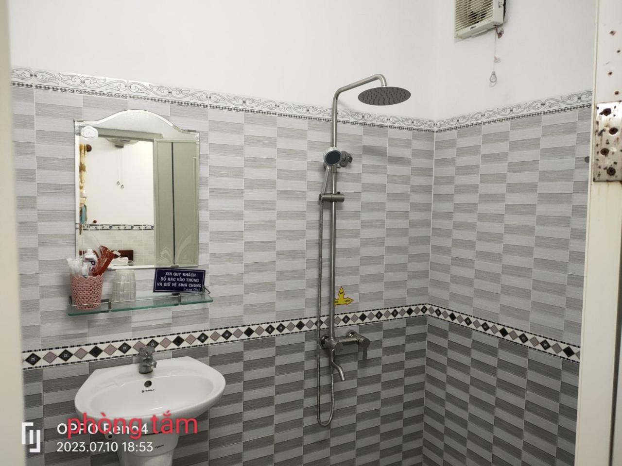 Anh Tan Hotel 붕타우 외부 사진